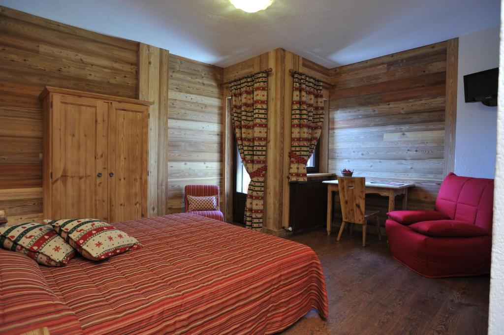 Hotel Rendez-Vous - Aymavilles Rom bilde