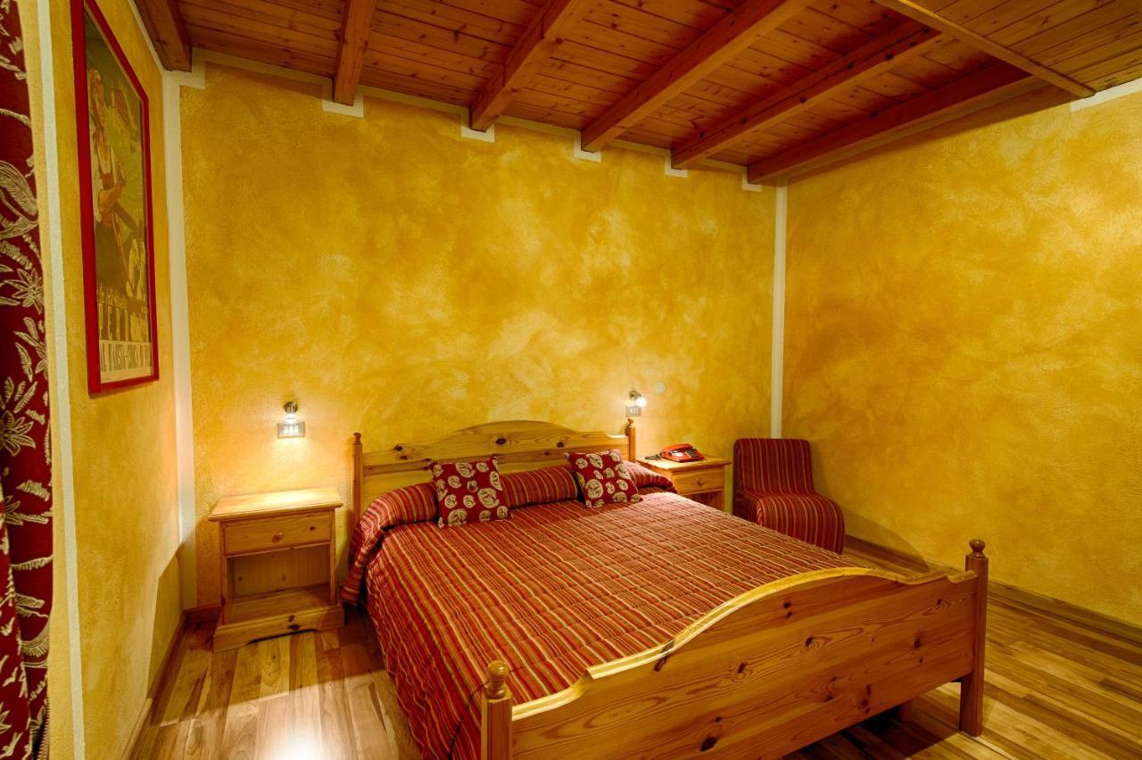 Hotel Rendez-Vous - Aymavilles Rom bilde