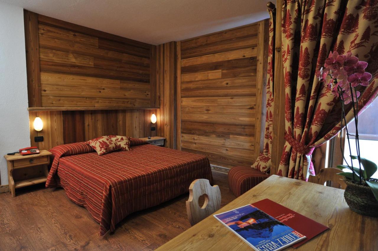 Hotel Rendez-Vous - Aymavilles Rom bilde